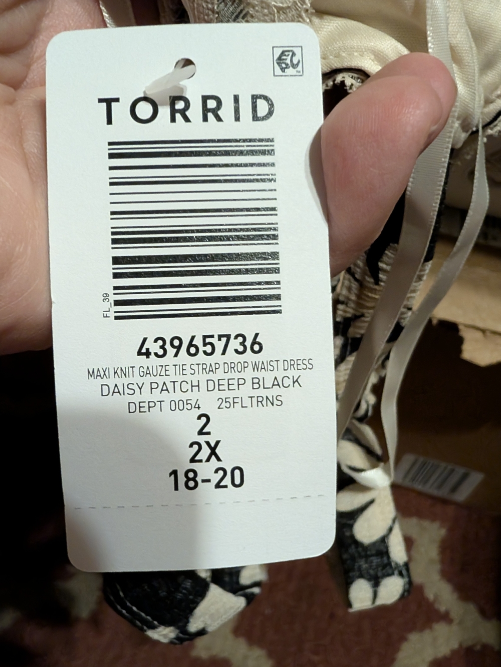 torrid Black and Cream Daisy Print Maxi Dress-Skirt - Picture 6 of 6